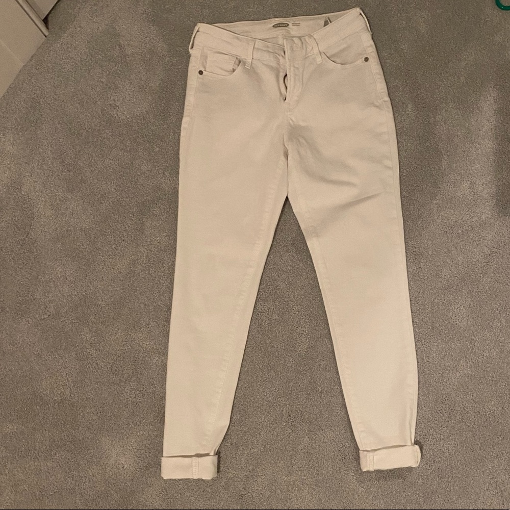 OLD NAVY WHITE JEANS